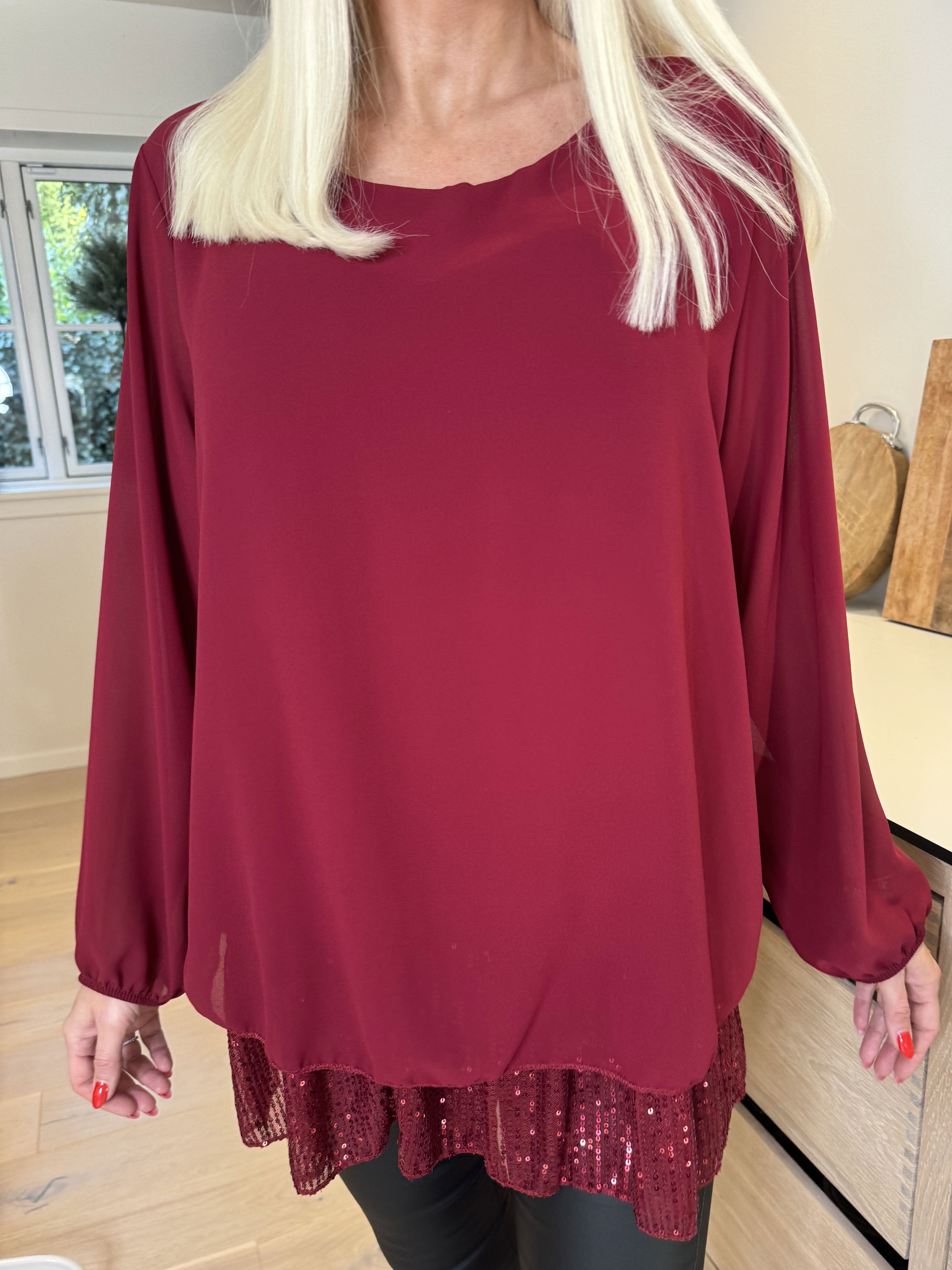 Luby - Tunika i chiffon med pailetter forneden